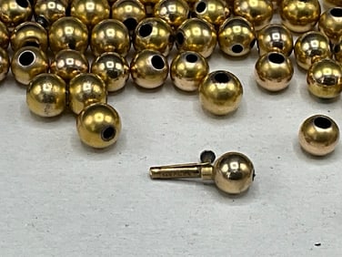 10K Yellow Gold Loose Beads and Clasp 39.7 grams.