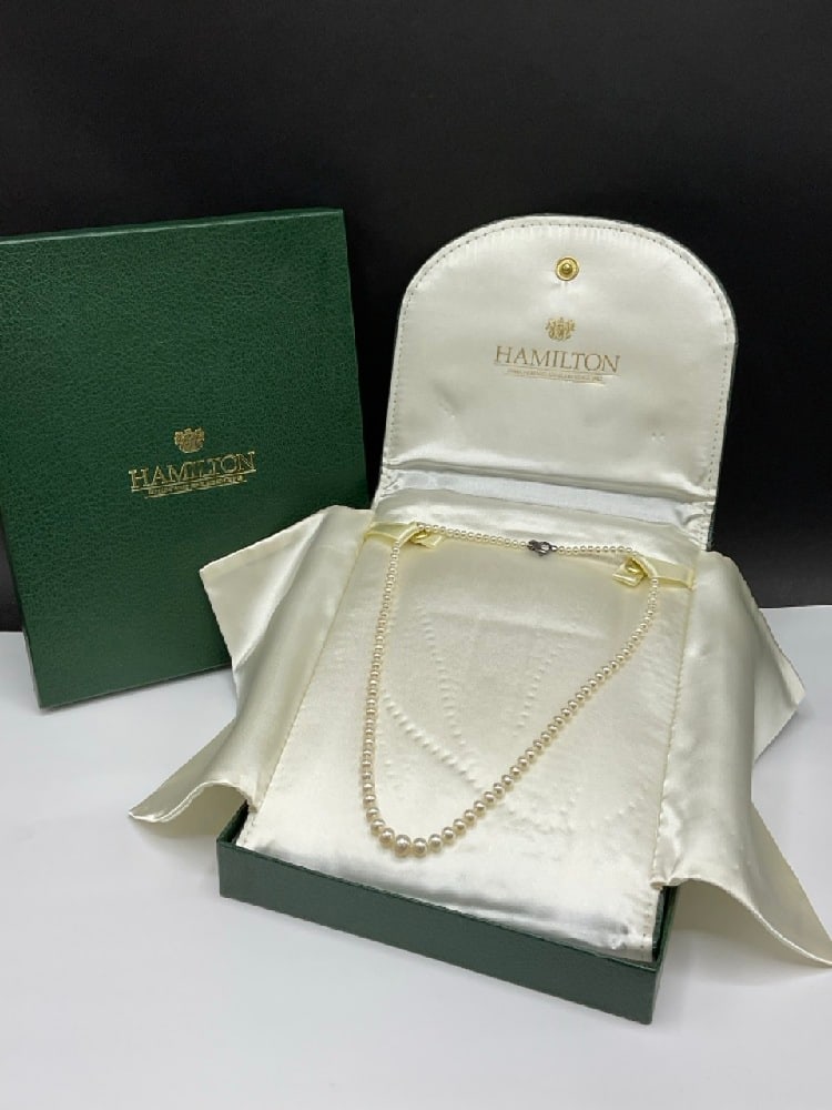 Hamilton Jewelers Freshwater Pearl Necklace: Hamilton Jewelers Freshwater Pearl Necklace. Sterling silver clasp. Dimensions: 13” length
