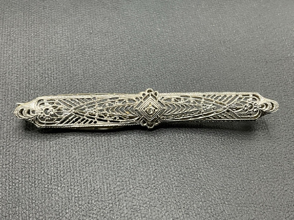 14K White Gold Diamond Filigree Bar Pin (1 of 3)