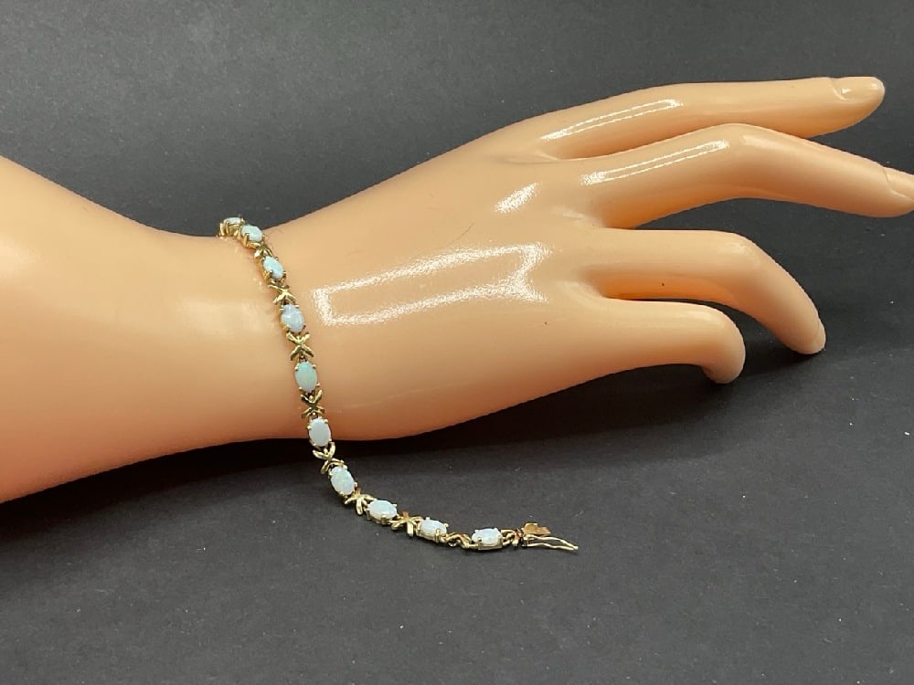 14K Yellow Gold Opal Bracelet (1 of 4)