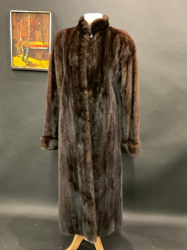 Vintage Revillon Paris Brown Mink Full Length Coat: Revillon Paris Brown Mink Full Length CoatSize Medium/ Large