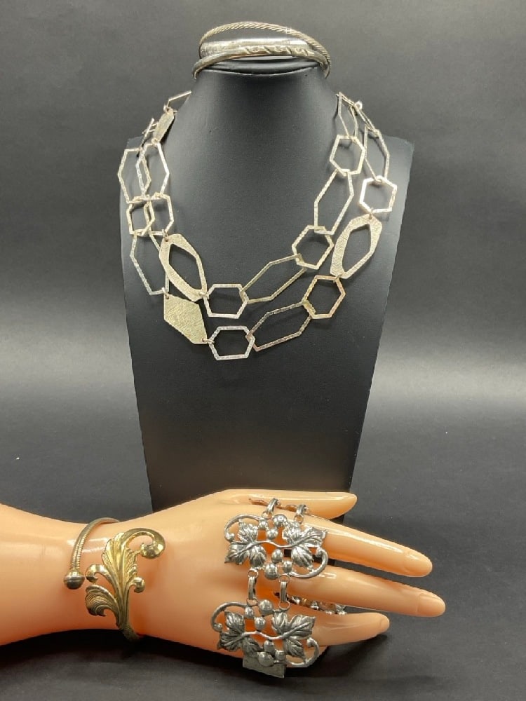 Compiled Sterling Silver Jewelry Group (1 of 7)