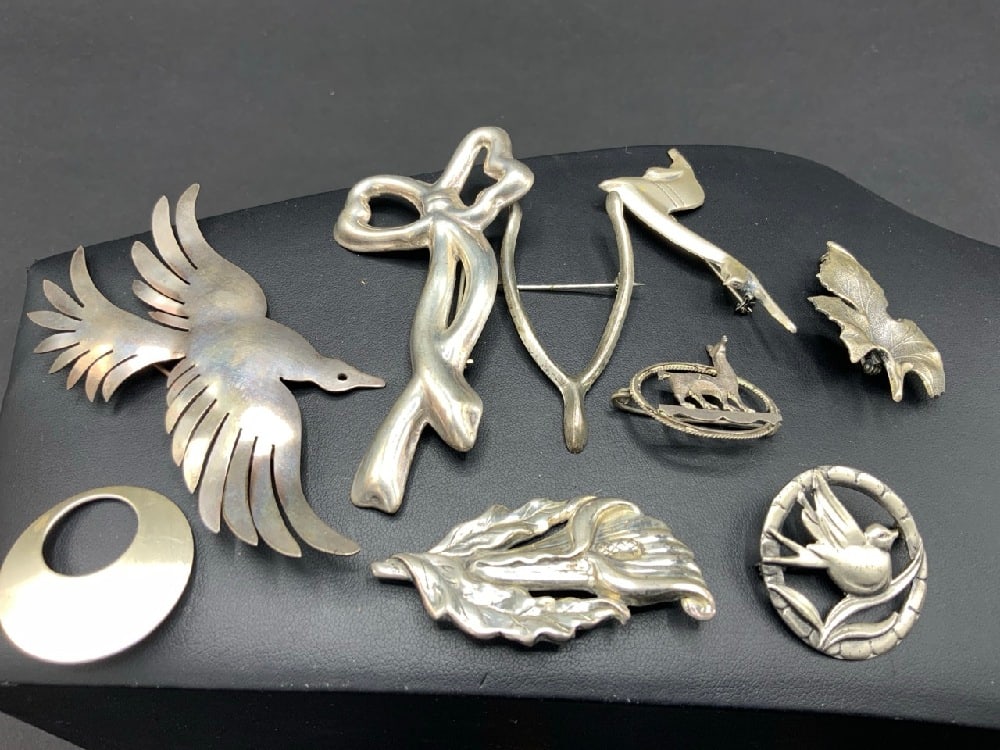 Estate Compiled Vintage Sterling Silver Pins (1 of 3)