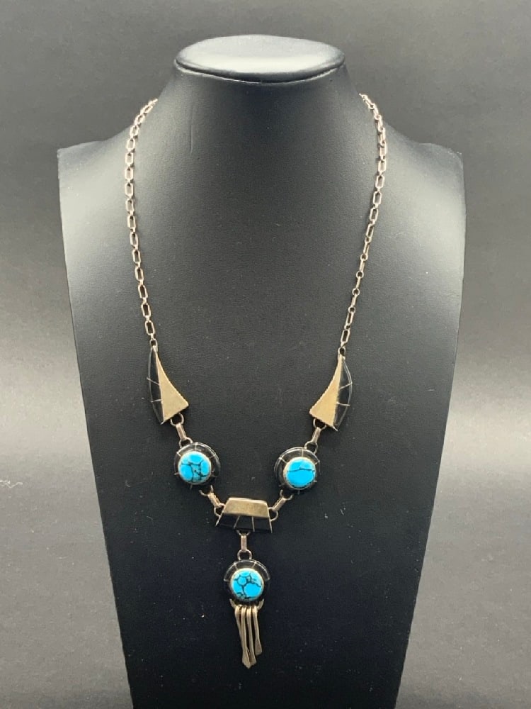 Navajo Turquoise and Onxy Necklace (1 of 4)