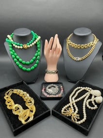 Mixed Vintage Costume Jewelry Lot - Tinn, DSC