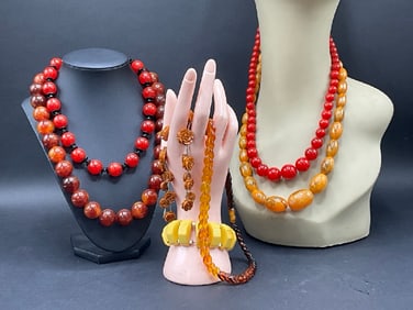 Vintage Plastic, Bakelite & Amber Jewelry Group - (7) Pieces