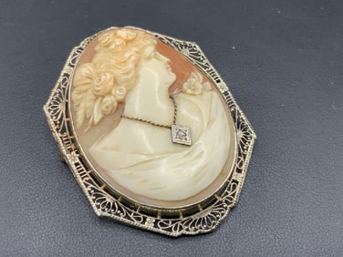 14K White Gold Large Cameo Brooch/Pendant w/Diamond