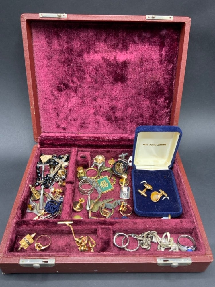 Estate Compiled Men’s Jewelry Box w/ Contens Gold/Silver Etc. (1 of 7)
