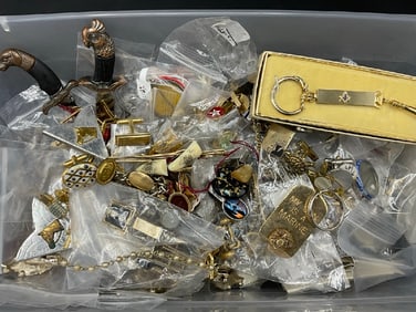 4lbs of Men’s Vintage Tie Clips, Cuff Links, Knives, Pins, Keychains - Speidel, Anton, Swank,