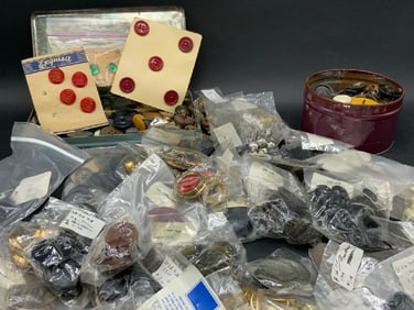 Lot of Vintage Buttons