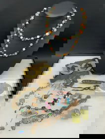 Antique & Vintage Jewelry Lot