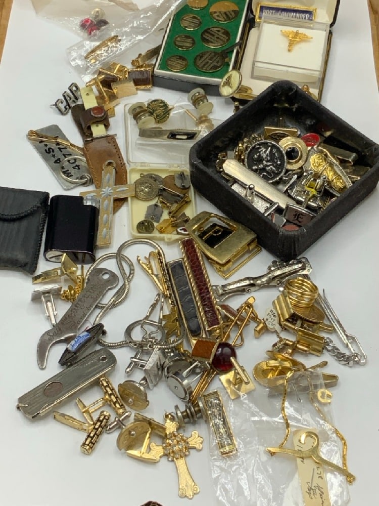 Mens Curious Lot - Tie Clips, Cuff Links, Knives, Money Clips - Swank, Hadley, Meriden Knife Co, (1 of 8)