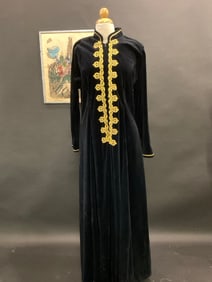 Vintage 70's David Brown for Sak's Fiifth Avenue  Long Velvet Dress