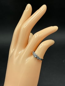 14K White Gold  Lady's Diamond Ring