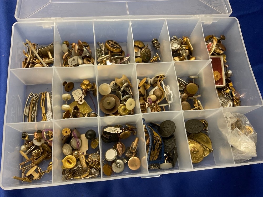 Men’s Vintage Cufflinks Jewelry Lot (1 of 4)