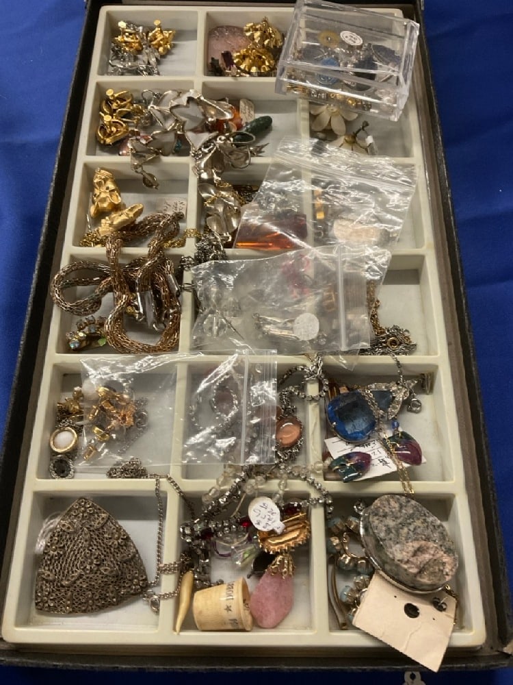 Costume Jewelry Tray Lot (1 of 6)