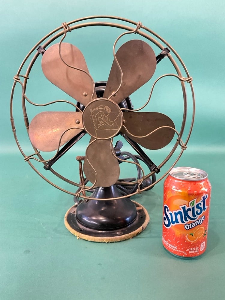 Robbins & Myers #2610 Fan Circa 1910 w/ Brass Blades & Cage (1 of 5)