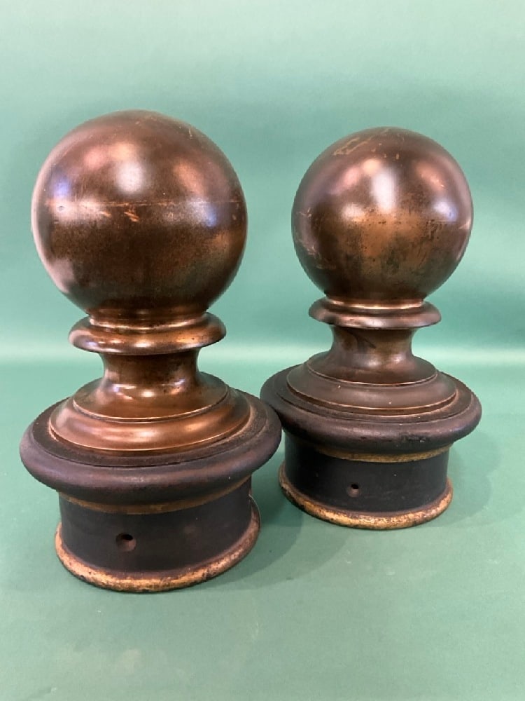 Tuxedo Park Estate Found Pair of Bronze Iron Gate Post Balls (1 of 5)