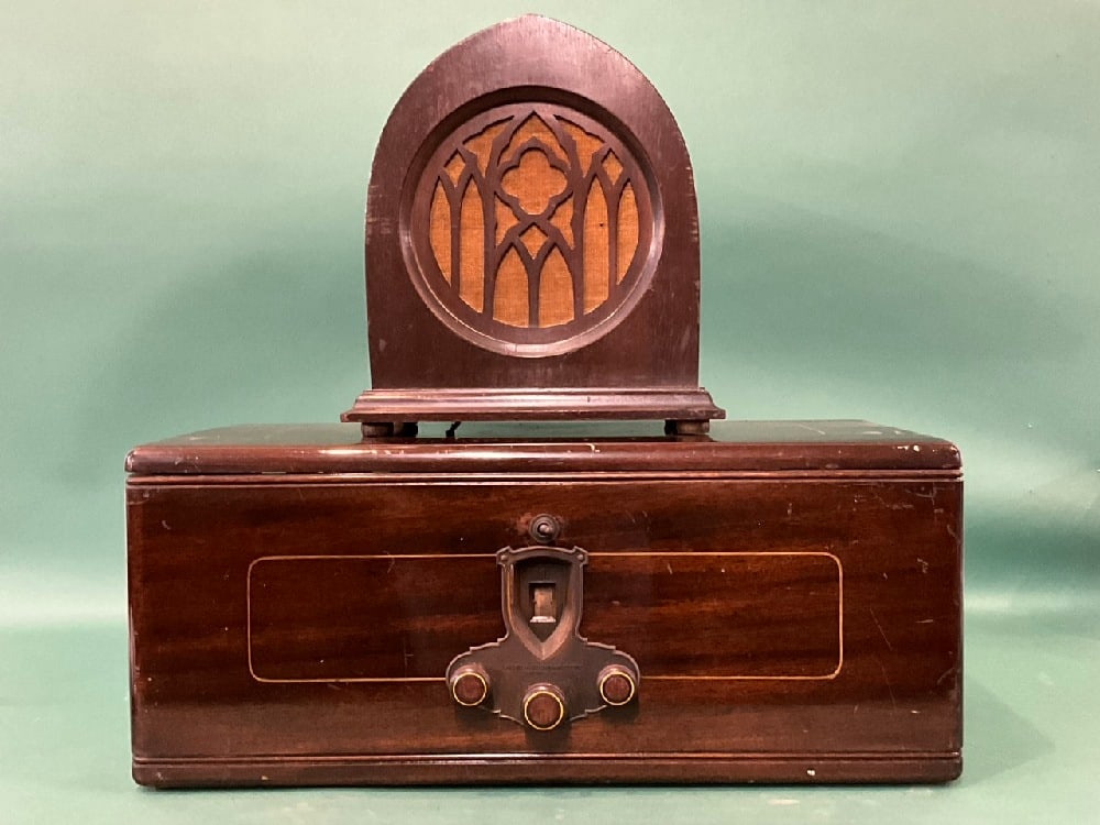 1920's American Bosch Model 28 Radio w/ Peerless Speaker (1 of 6)