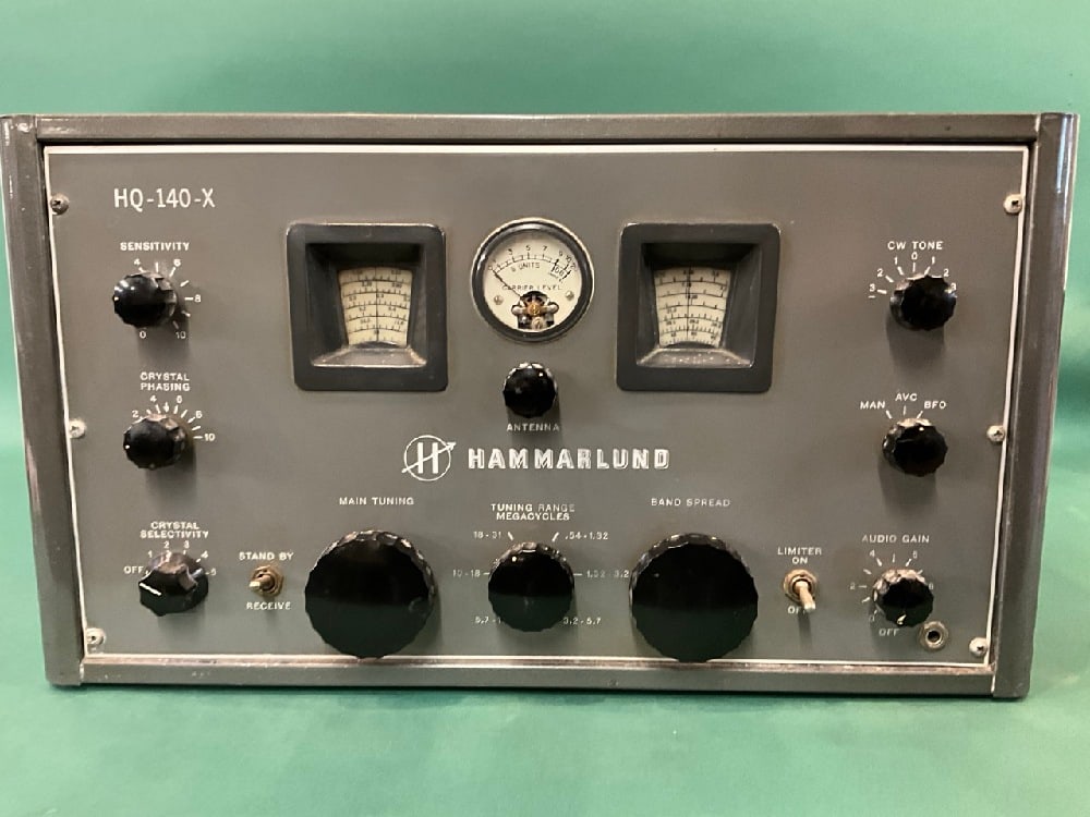 Hammarlund HQ140X Communications Receiver: Hammarlund HQ140X Communications Receiver.Condition: Untested. Dimensional: 11 1/2” x 20” x 13” Inv. 43