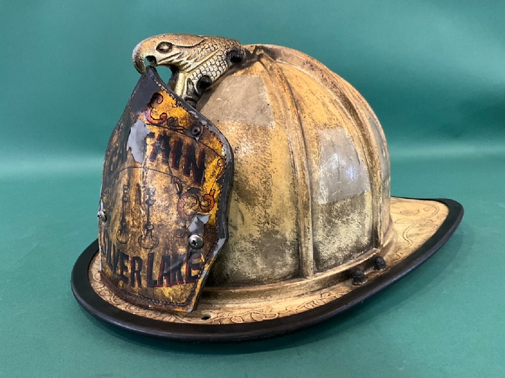 Vintae Silverlake Captain’s Fireman’s Helmet (1 of 7)