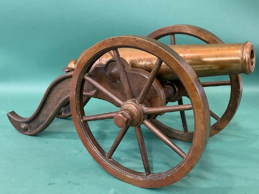Antique All Bronze Signal Black Powder Cannon (1 of 7)