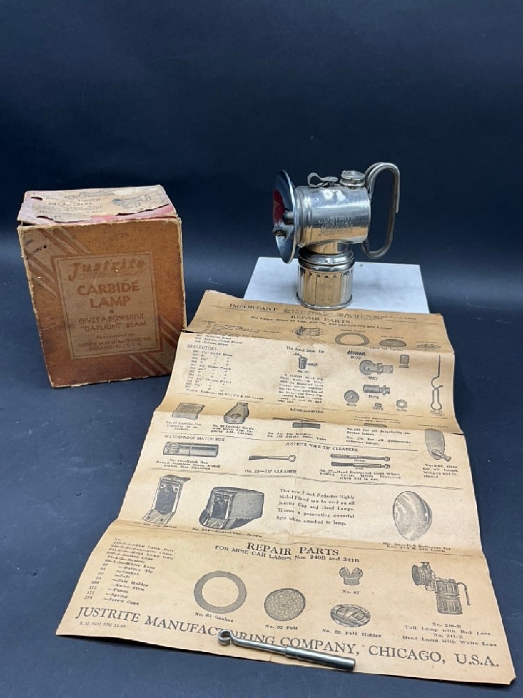 Justrite #301 Nickel Plated Handheld Carbide Lamp W/ Original Box (1 of 4)