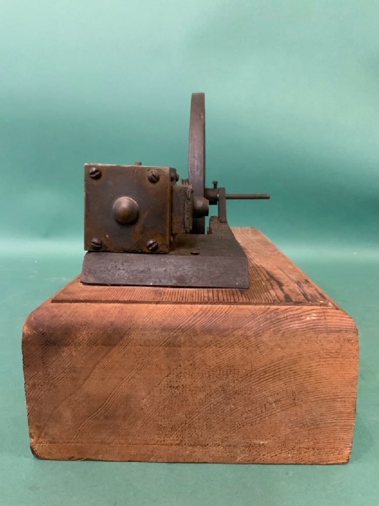 Small Antique Steam Mill Engine - 4