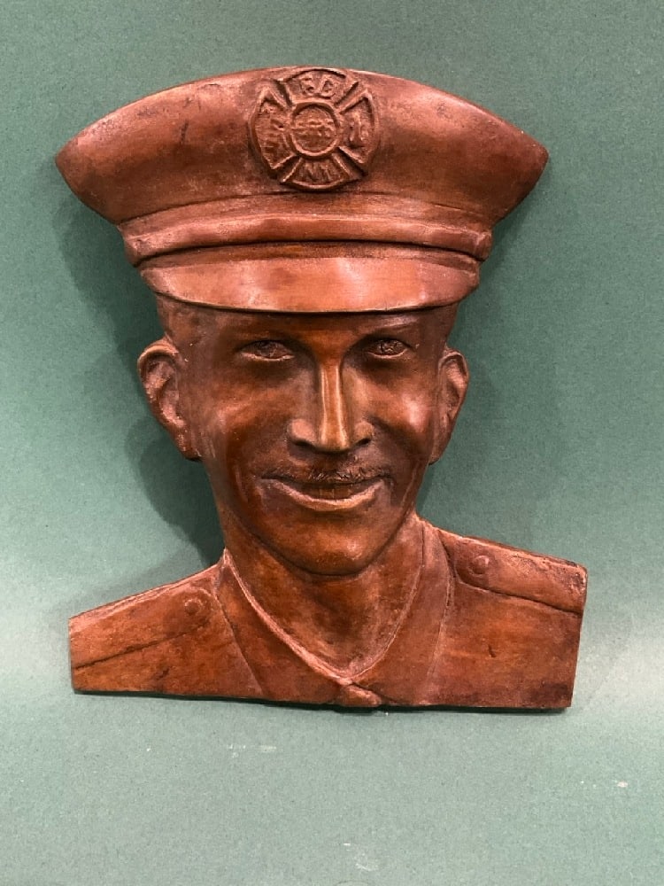 FDNY Bronze Fireman’s Bust Plaque (1 of 3)