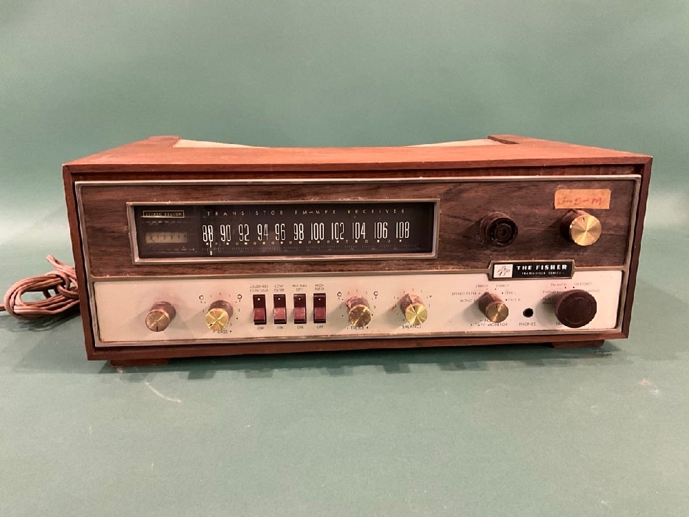Vintage 1967 Fisher Transistor FM - MPX Receiver - 700T (1 of 4)