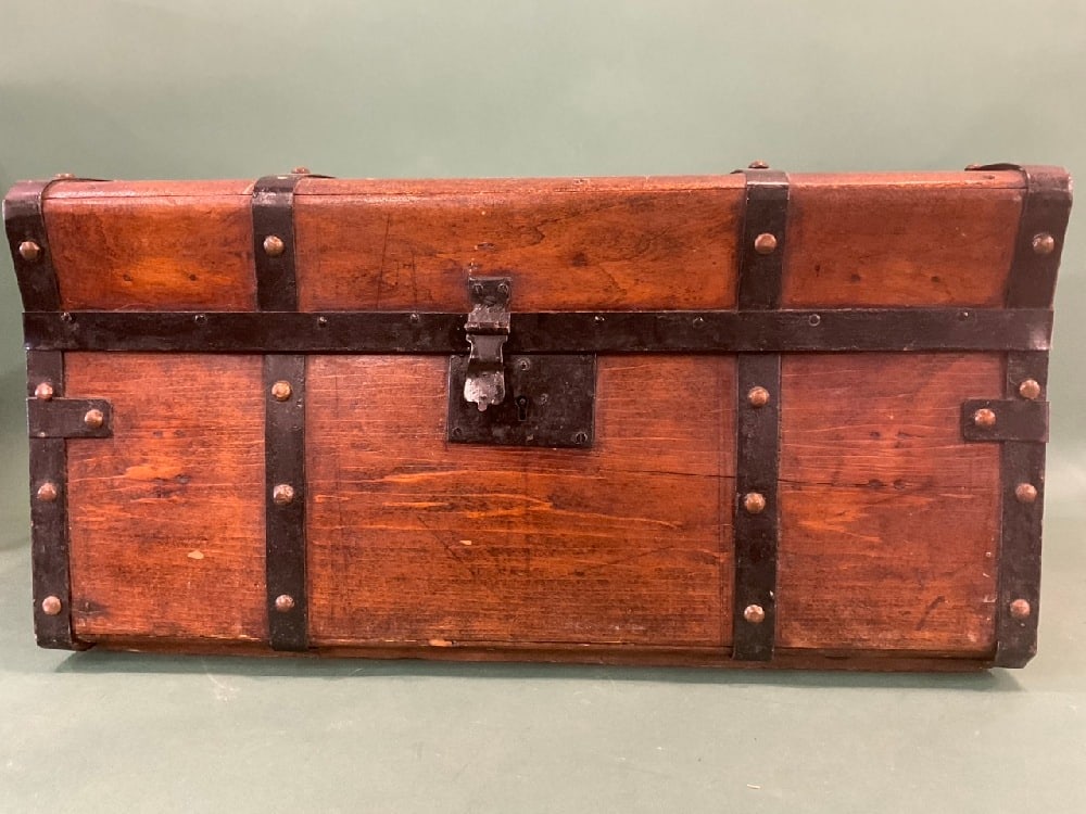 Antique Wagon Trunk (1 of 5)