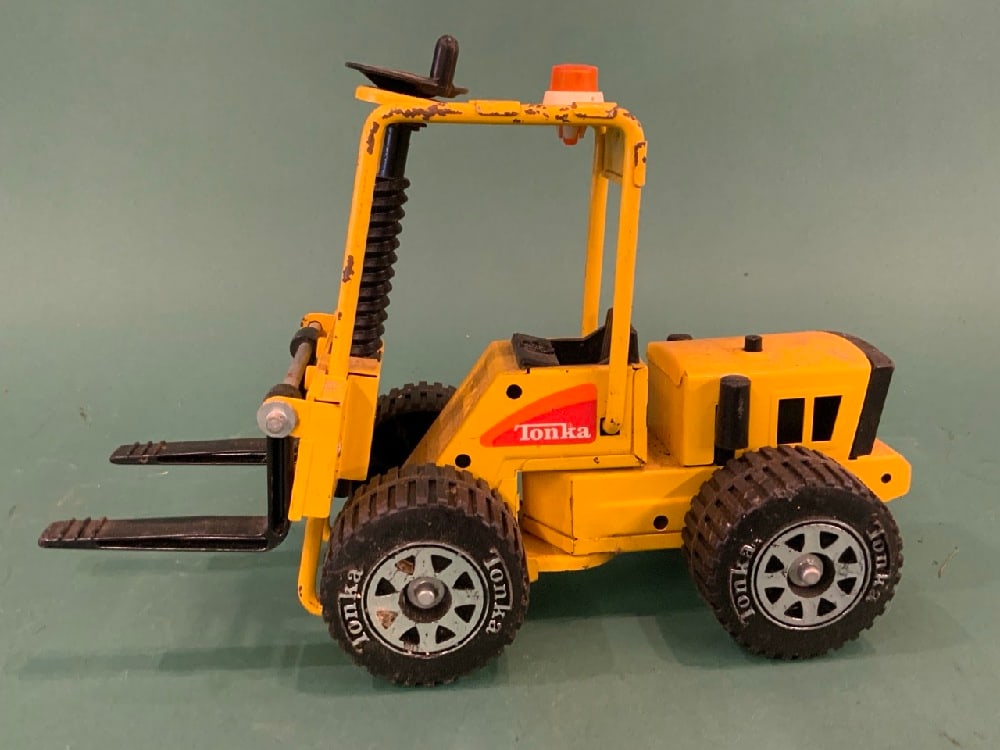 1970’s Tonka Pressed Steel Toy Forklift (1 of 6)