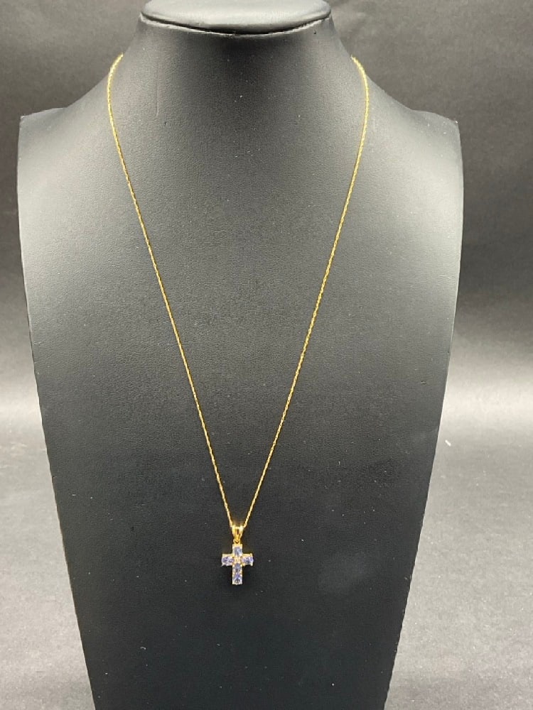 10K Yellow Gold Easter Amethyst Cross Necklace: 10K Yellow Gold Easter Amethyst Cross Necklace.Total weight: 1.5 grams