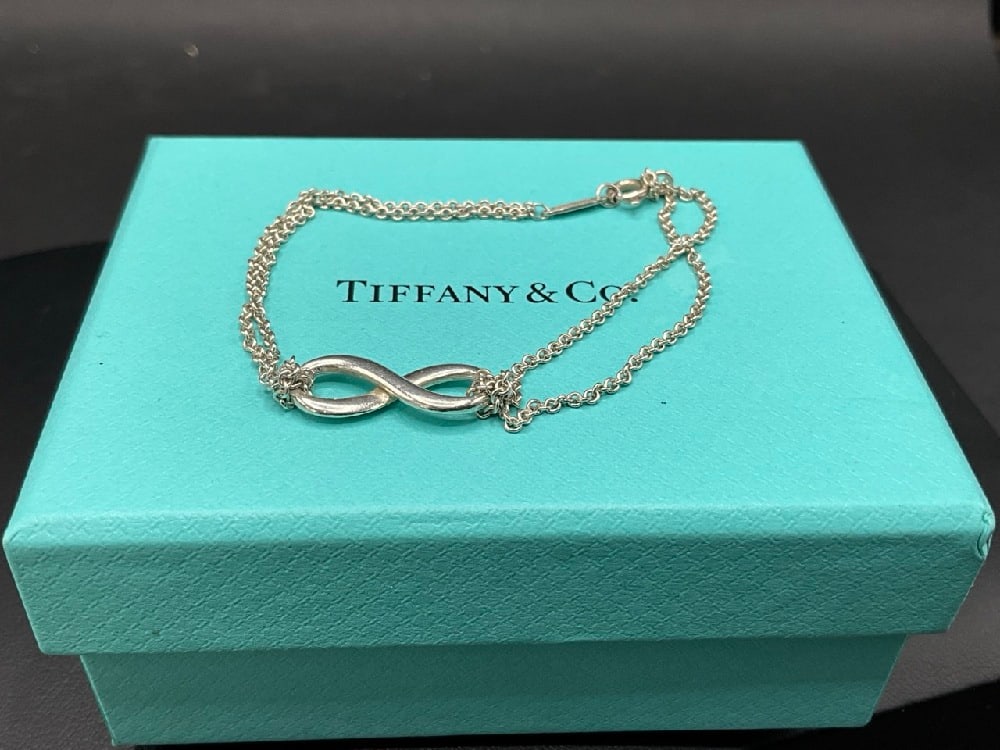 Tiffany and Co. Sterling Silver Infinity Bracelet (1 of 5)
