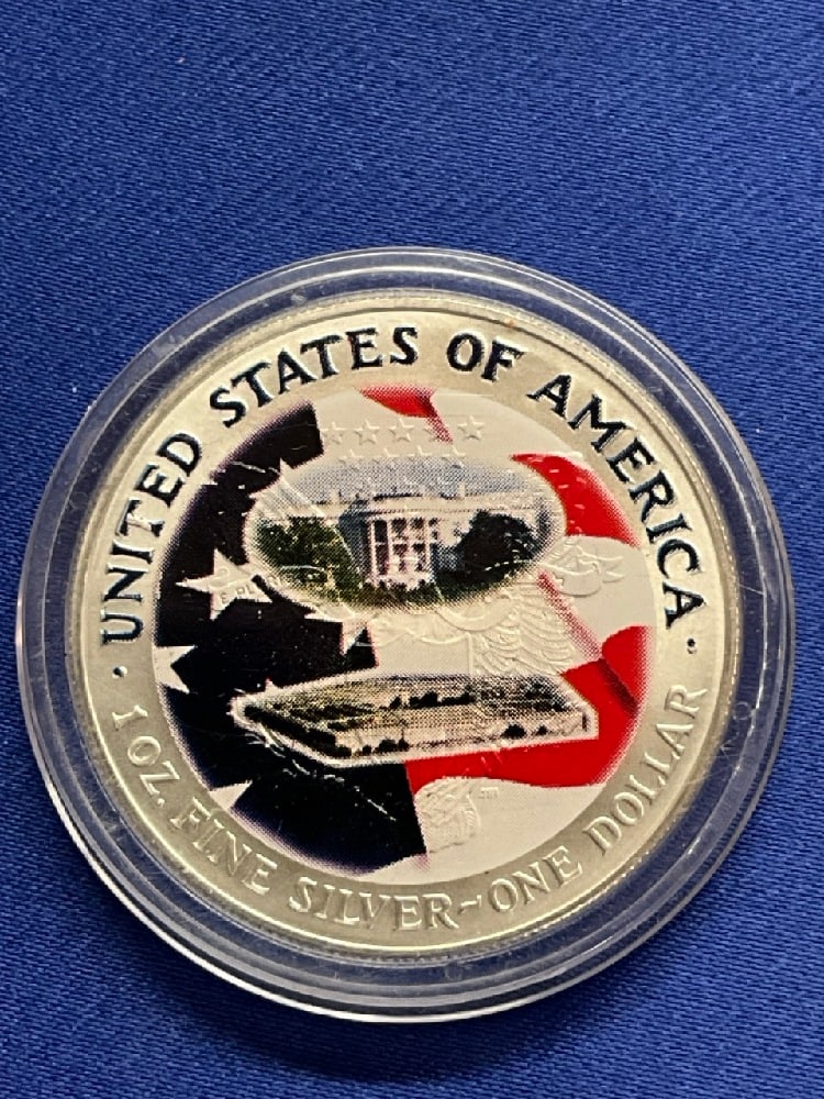2001 Commemorative 1 oz Silver Dollar - 2