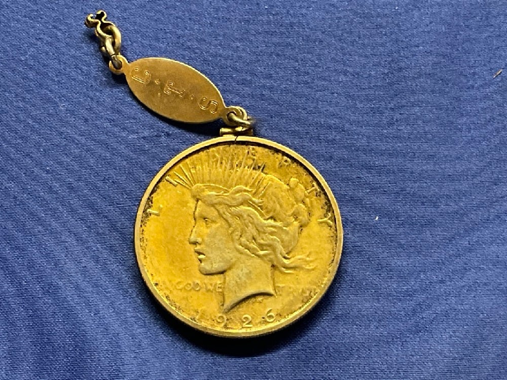 1926 U.S. Peace Silver Dollar Pendant / Fob: 1926 U.S. Peace Silver Dollar Pendant with Fob.