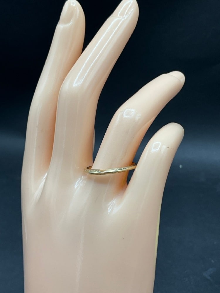 14K Yellow Gold Egyptian Revival Style Wedding Band.: 14K Yellow Gold Egyptian Revival Style Wedding Band. Size 9.1.7 grams.