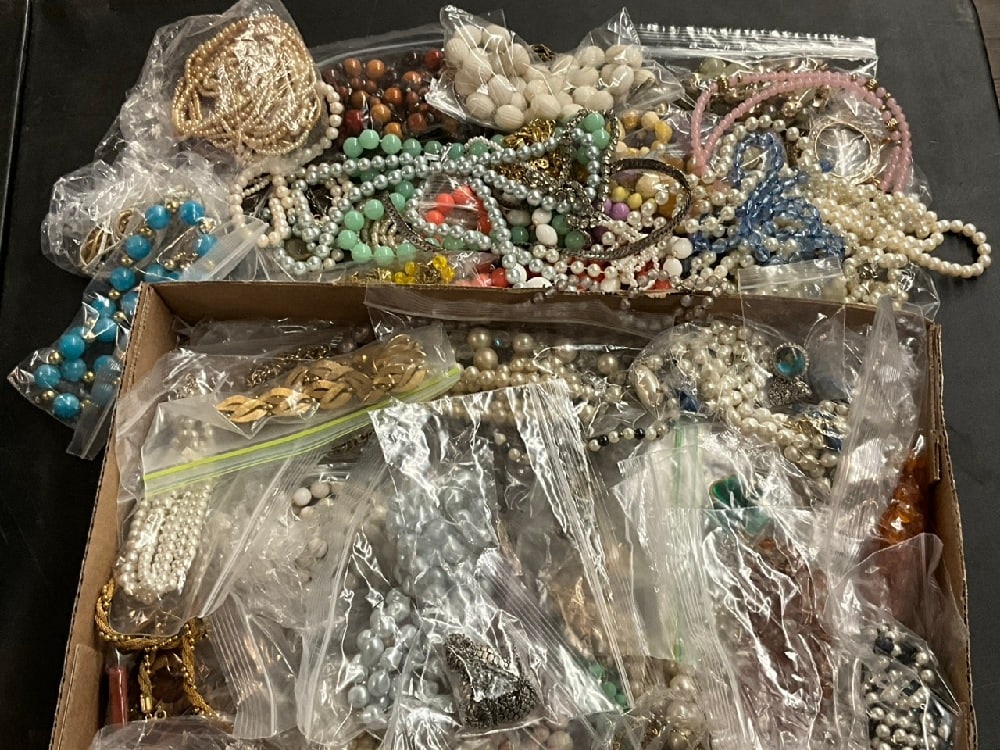 Large Costume Jewelry Lot - Beaded Necklaces, Faux Pearls (1 of 5)