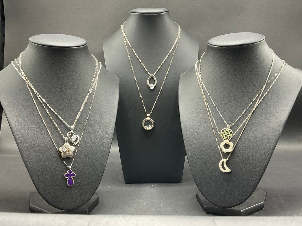 Eight (8) Sterling Silver Necklaces: Eight (8) Sterling Silver Necklaces.