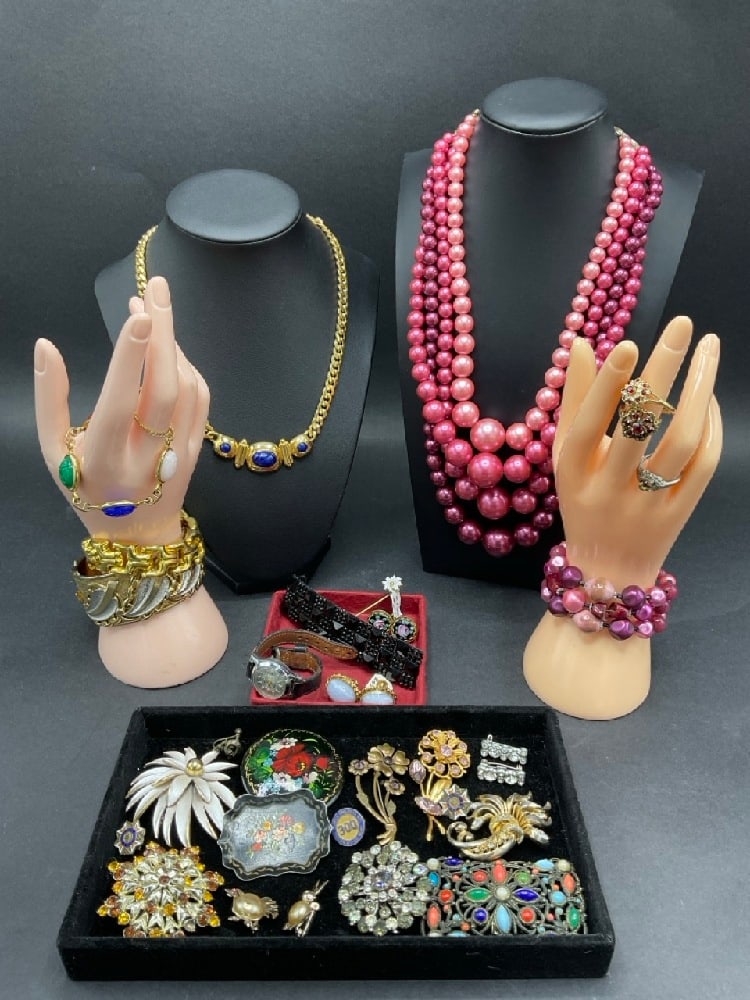 Mixed Vintage Costume Jewelry Lot - Coro Craft, Trifari (1 of 6)