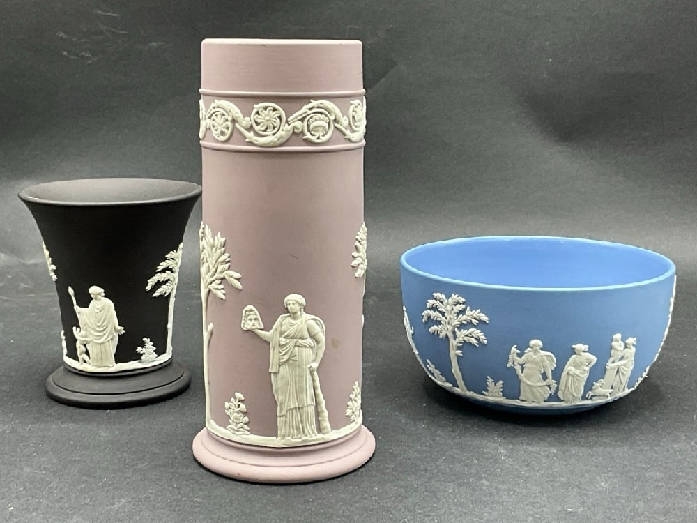 Wedgwood Jasperware Vases and Bowls (1 of 9)