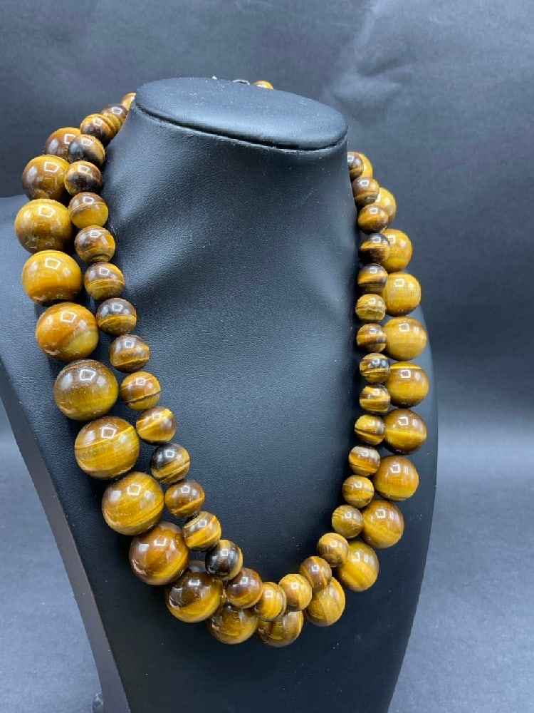 Two (2) Cat's Eye Bead Necklaces 17" and 19" (1 of 3)