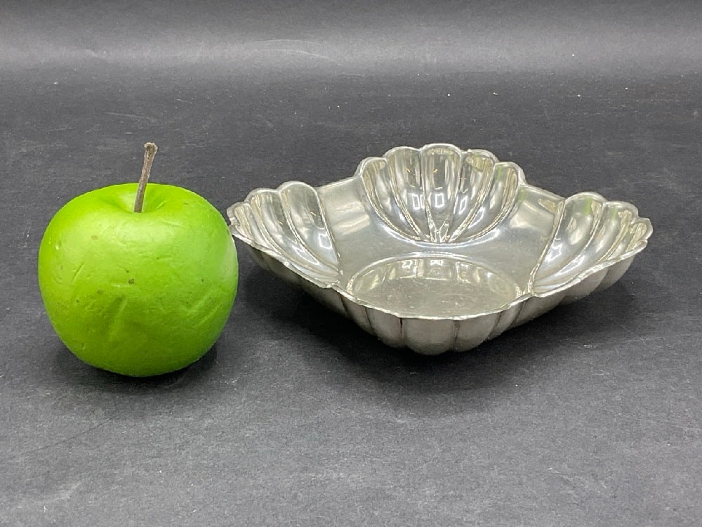 FB Rogers Sterling Silver Ornate Serving Bowl: FB Rogers Sterling Silver Ornate Serving Bowl.Dimensions: 5 1/2” .Total weight: 116 grams.