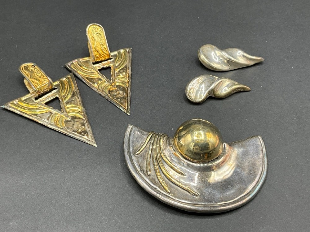 Compiled 1980's Sterling Silver Jewelry Group: Compiled 1980's Sterling Silver Jewelry Group.Dimensions: 3 1/2”