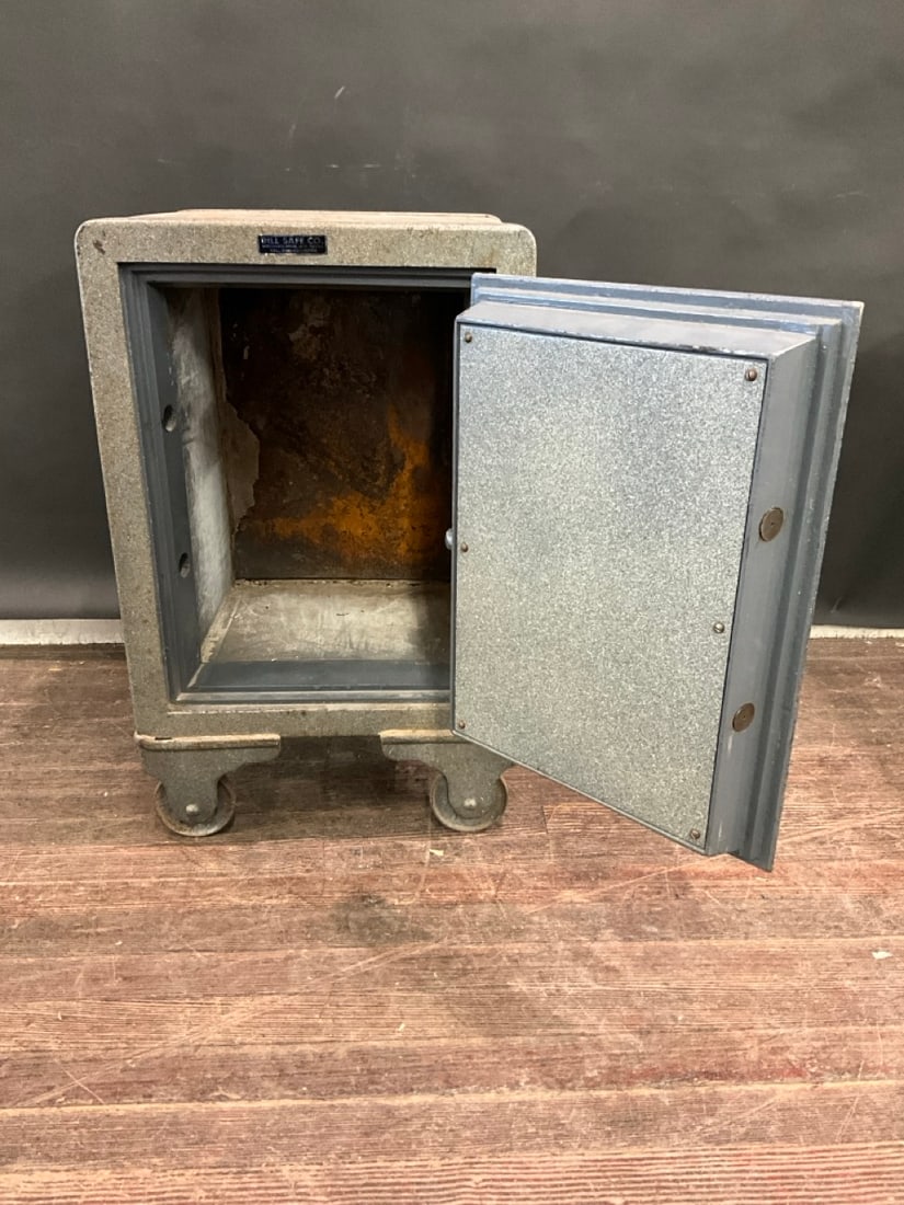 Dill Security Safe Co w/ Combo - 3