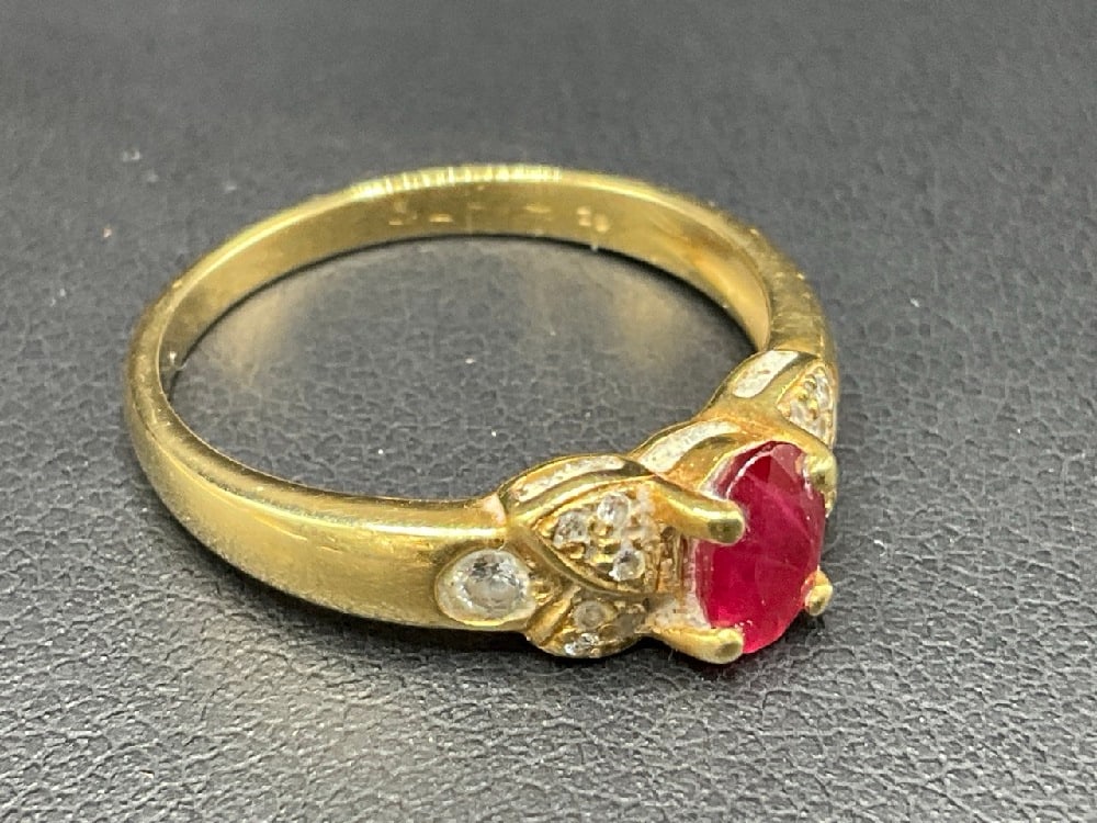 18K Yellow Gold Ruby and Diamond Ring - 4