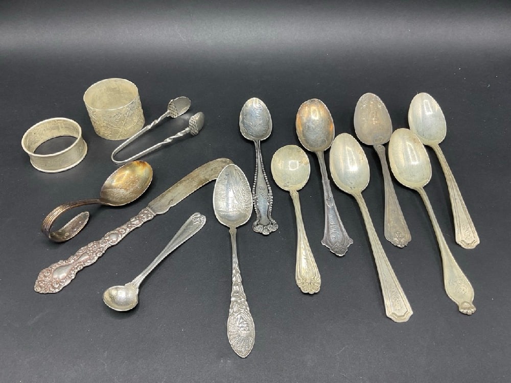 Complied Estate Sterling Silver Flatware and Serving Pieces: Complied Estate Sterling Silver Flatware and Serving Pieces.Good Condition, Please See Photograph Preview. Total Weight: 276 g 14 pcs