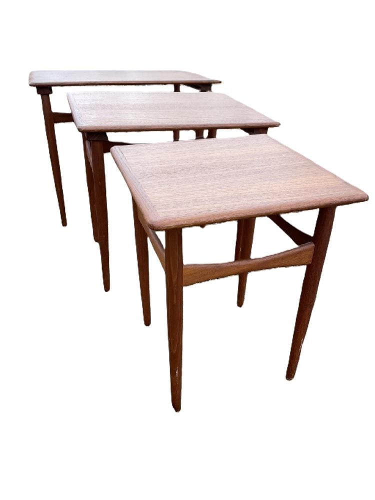 Teakwood Nesting Tables: Teakwood Nesting Tables. Dimensions: Sm - 16 3/4” x 13 1/2” x 13 1/2” Med - 17 1/2” x 17 1/4” x 14 1/2” Lg - 18 1/2” x 23 1/4” x 15 1/2”