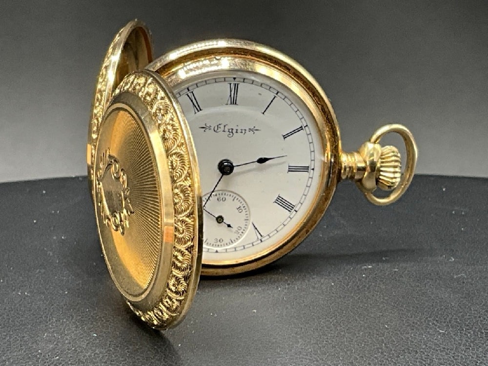 14K Gold Antique Elgin Lady’s Pocket Watch c.1900: 14K Gold Antique Elgin Lady’s Pocket Watch c.1900.Total weight: 38.1 grams Dimensions: 3 1/4” diameter. June 18th 1900
