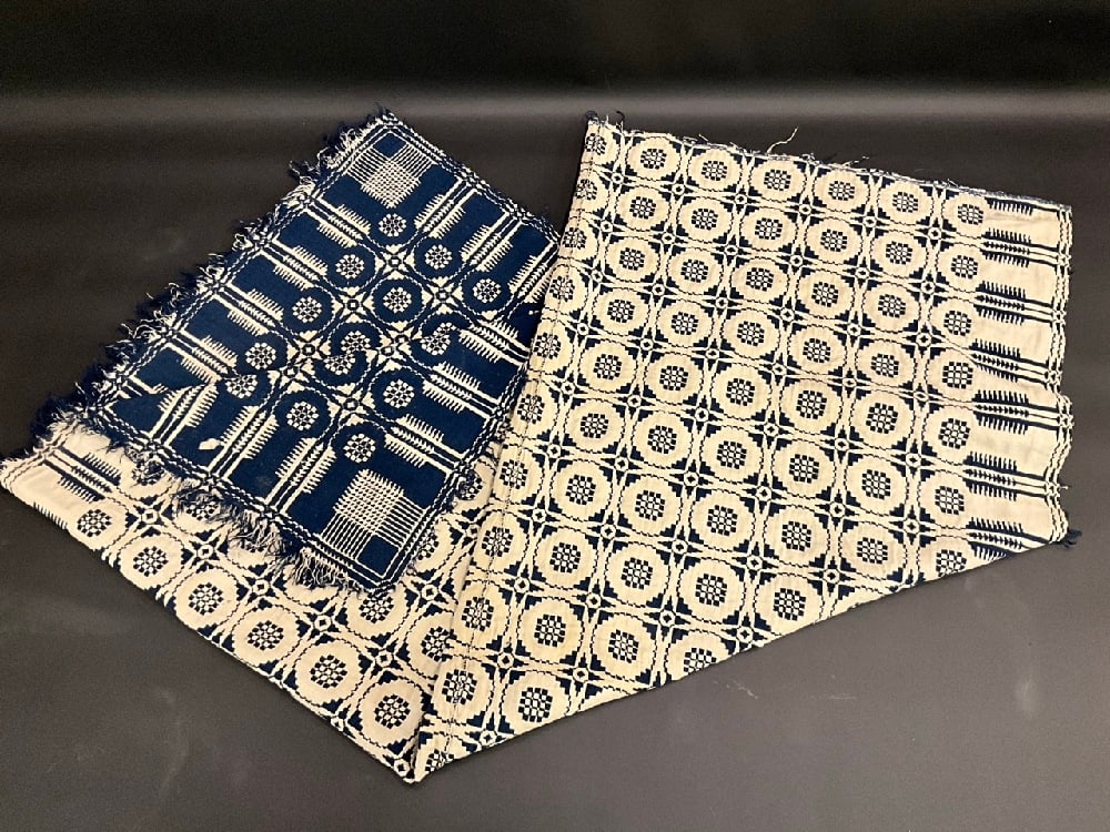 19th Century Blue and White Abingdon Weavers Coverlet: Abingdon Weavers Coverlet. Condition: Fringe loss, several pulls, two holes and small brown stain noted. See images. Dimensions: 79” x 66”